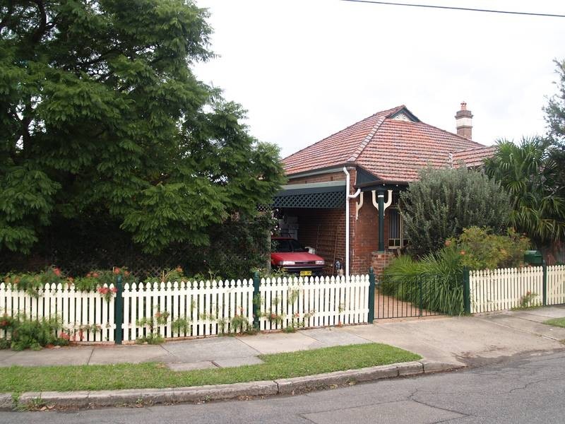 2 Carsharlton Street, Croydon NSW 2132