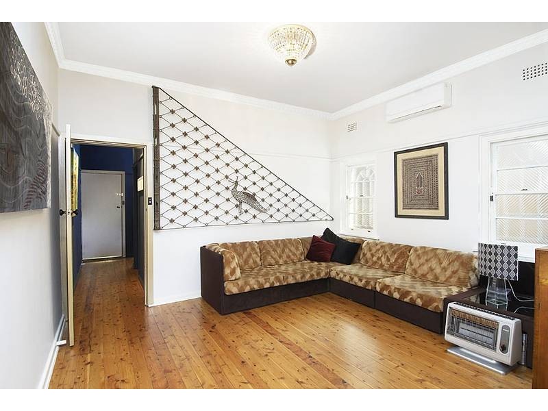 1/4 Regent Street, Summer Hill NSW 2130