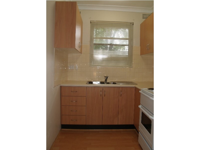 8/40 Renwick Street, Marrickville NSW 2204