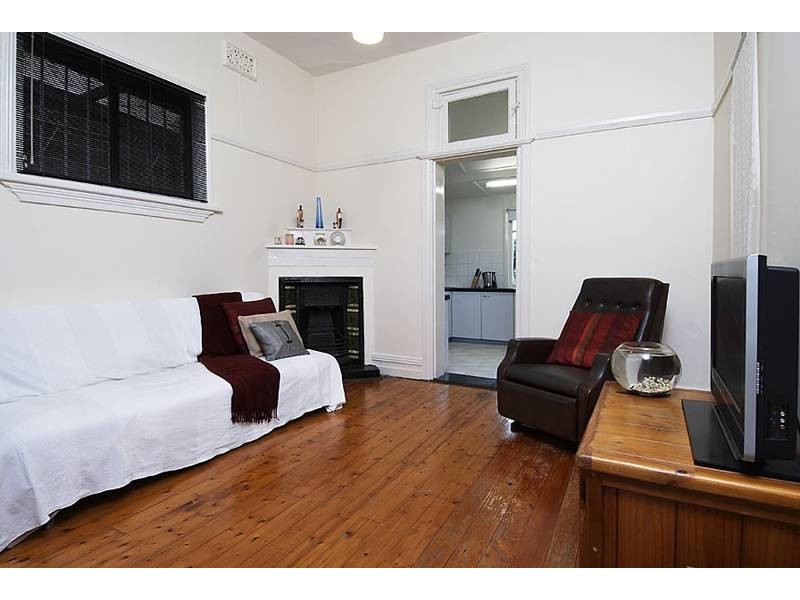 28 Challis Avenue, Dulwich Hill NSW 2203