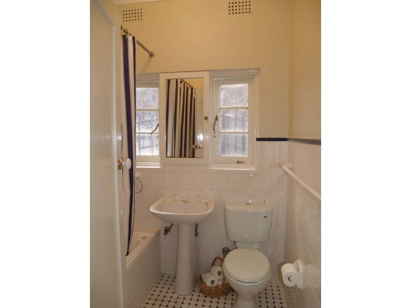 2/4 Regent Street, Summer Hill NSW 2130