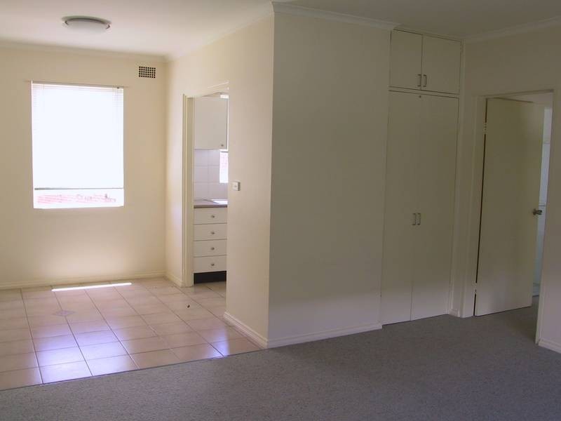 3/21-23 Marlene Crescent, Greenacre NSW 2190