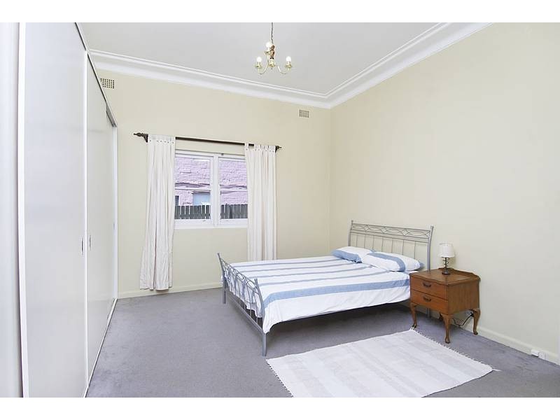 3/8 Kensington Road, Summer Hill NSW 2130
