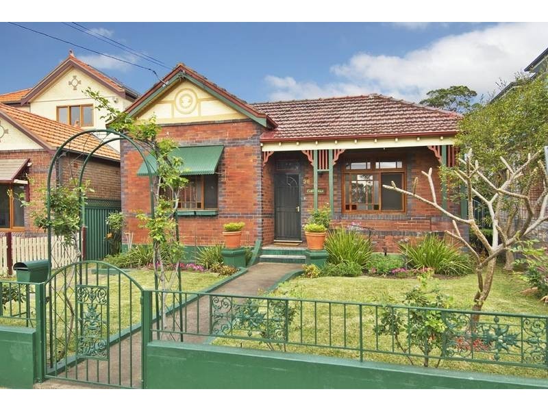 38 Pine Street, Marrickville NSW 2204