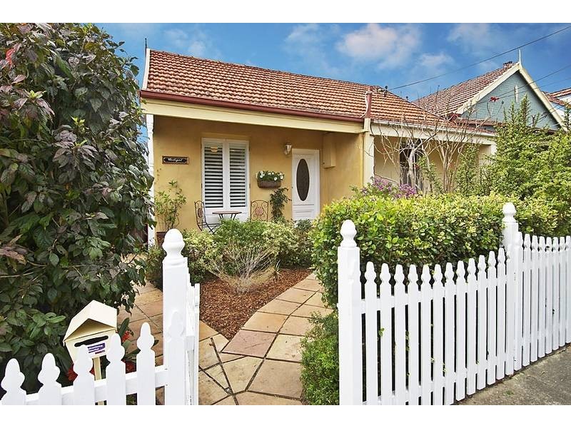 6 Dulwich Street, Dulwich Hill NSW 2203
