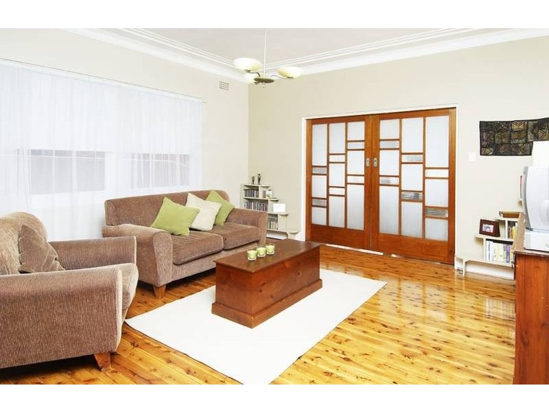 20 Seaview Street, Summer Hill NSW 2130