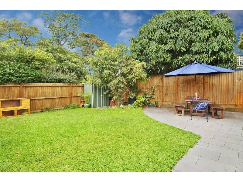 16 Dunstaffenage Street, Hurlstone Park NSW 2193