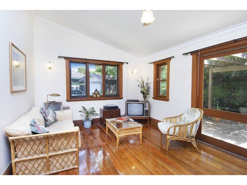 9 Holwood Avenue, Ashfield NSW 2131