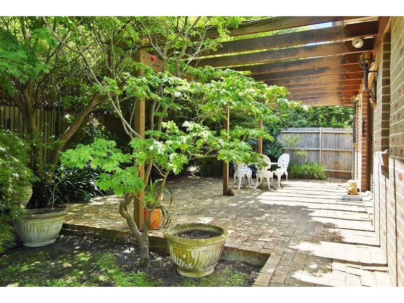 9 Holwood Avenue, Ashfield NSW 2131