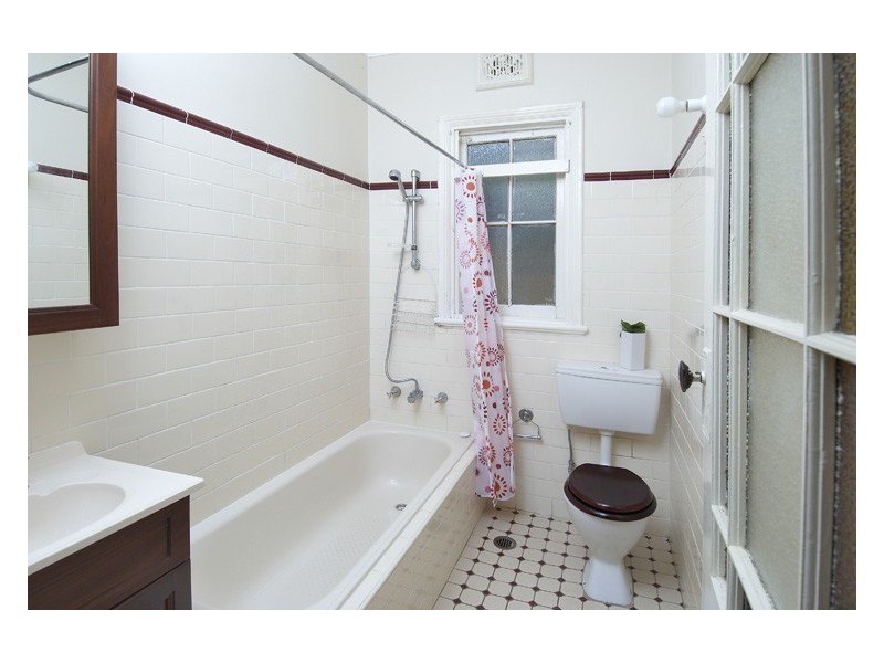 2 Hurlstone Avenue, Summer Hill NSW 2130