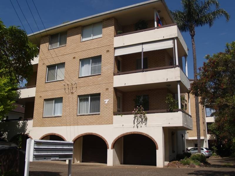 8/7 Tintern Road, Ashfield NSW 2131