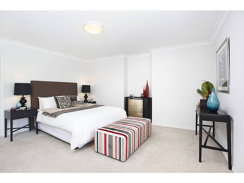 10/2-4 Sugar House Road, Canterbury NSW 2193