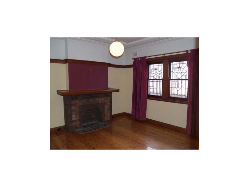 142 Wardell Road, Dulwich Hill NSW 2203