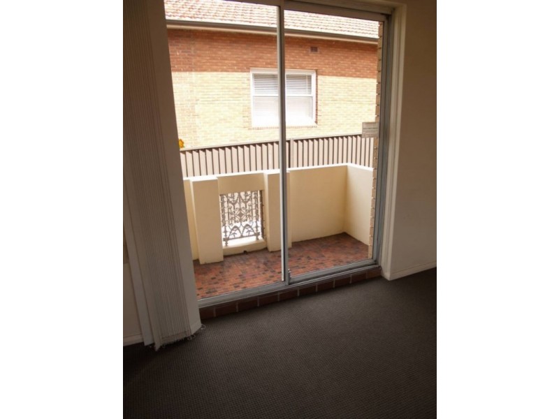 2/6 King Street, Ashfield NSW 2131