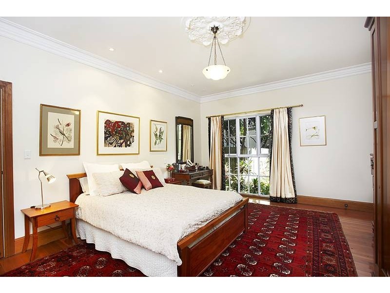 2 Bruce Street, Ashfield NSW 2131