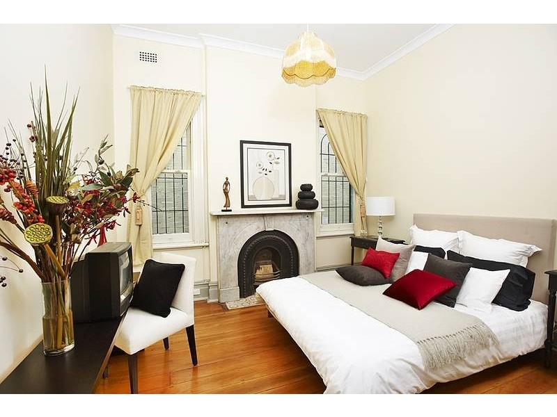 16 York Crescent, Petersham NSW 2049