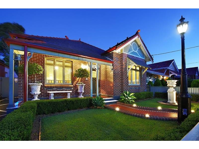 10 Hillcot Street, Hurlstone Park, Ashfield NSW 2131