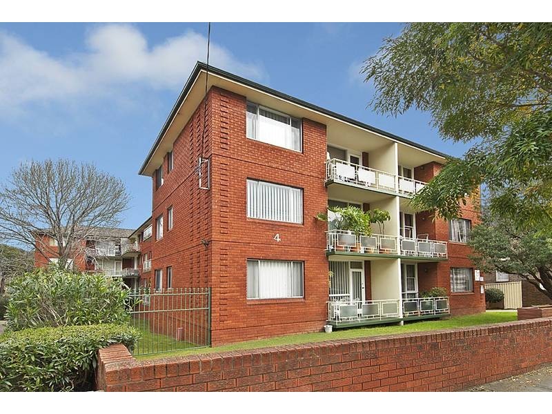 13/4 Hunter Street, Lewisham NSW 2049