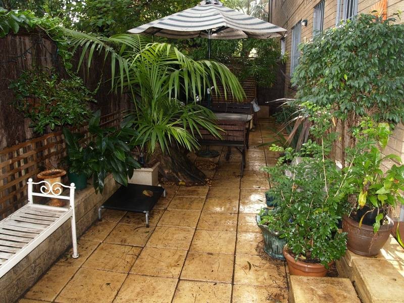 2/16 Grosvenor Crescent, Summer Hill NSW 2130