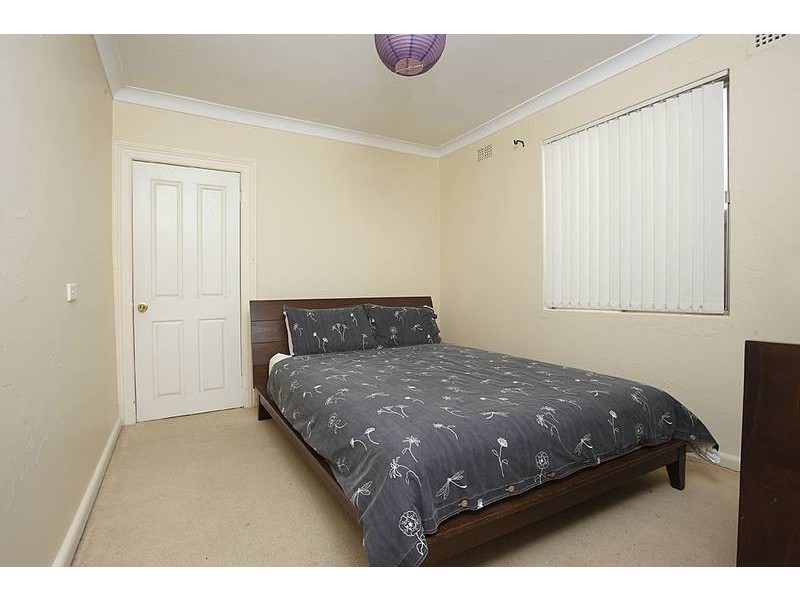 10 Windsor Road, Dulwich Hill NSW 2203