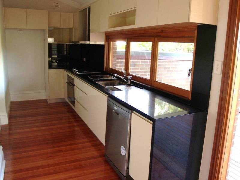 136 Ewart Street, Dulwich Hill NSW 2203