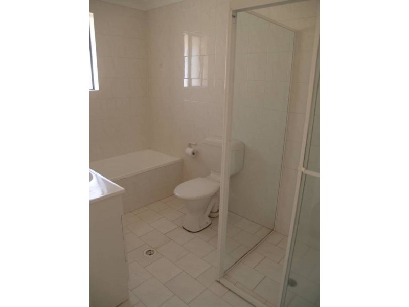 8/81-83 First Avenue, Campsie NSW 2194