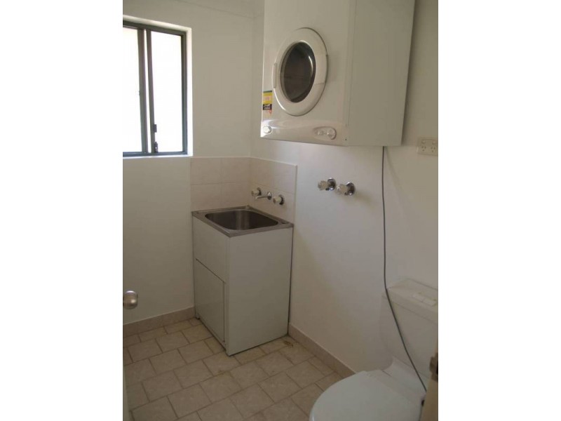 8/81-83 First Avenue, Campsie NSW 2194