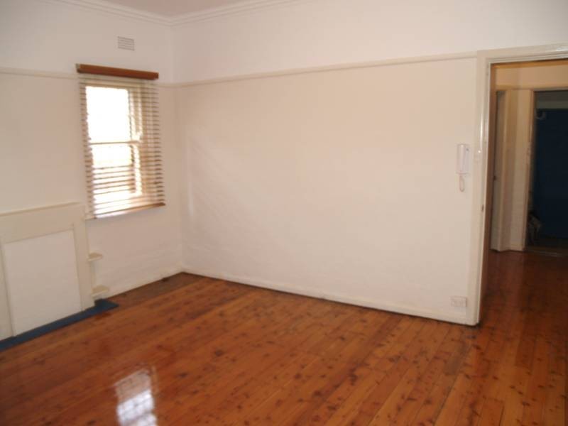 2/5 The Esplanade, Ashfield NSW 2131