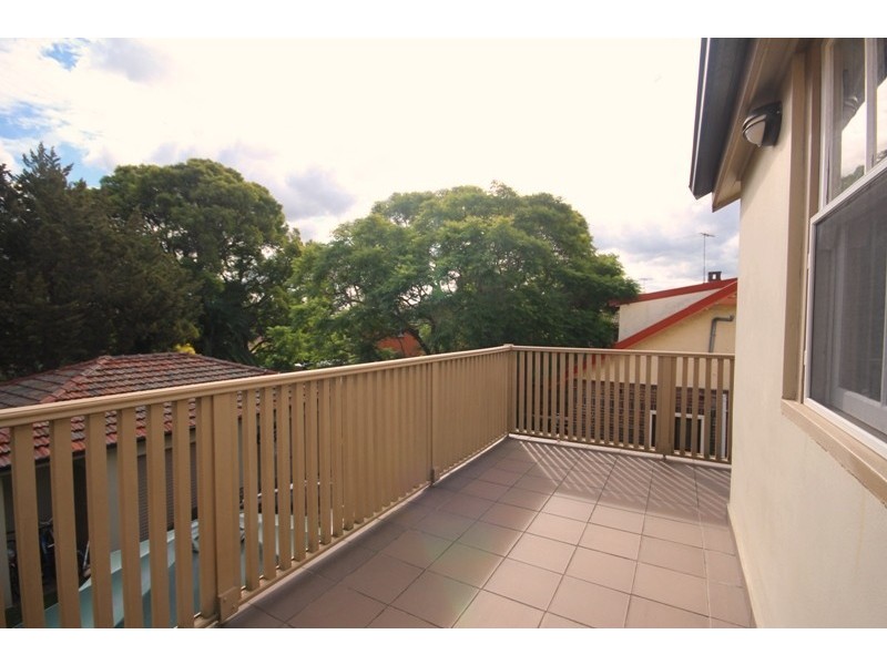 2/99 Queen Street, Ashfield NSW 2131