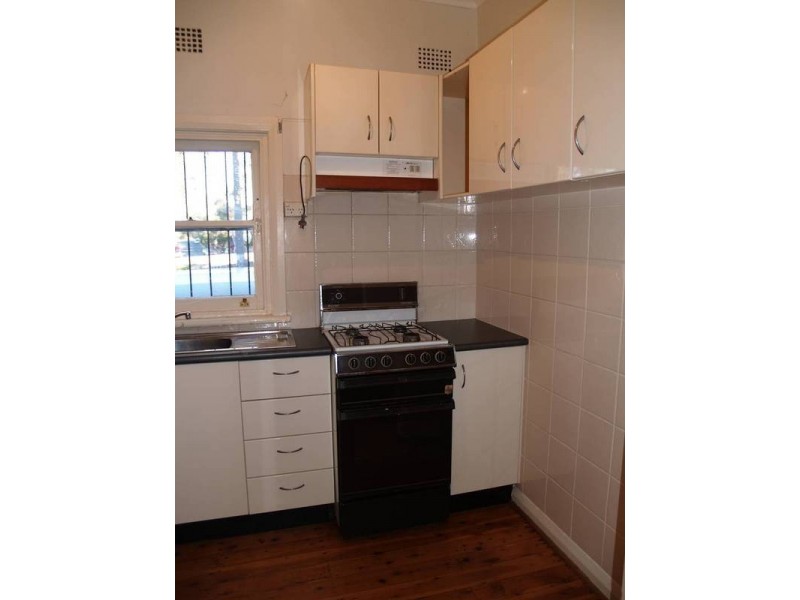 2/2 Hurlstone Avenue, Summer Hill NSW 2130