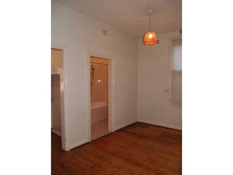 2/2 Hurlstone Avenue, Summer Hill NSW 2130