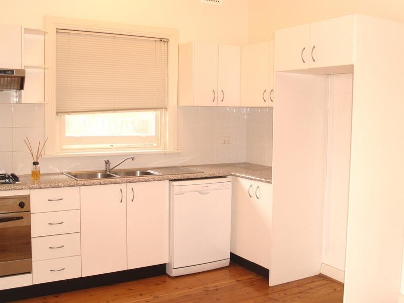 2/145 Victoria Street, Ashfield NSW 2131