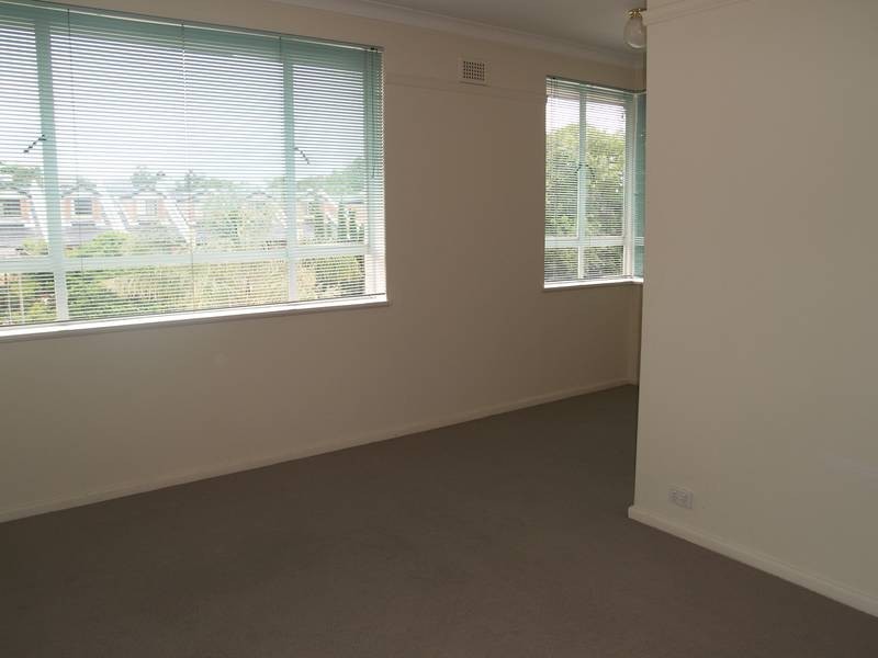 4/12 Allman Avenue, Summer Hill NSW 2130