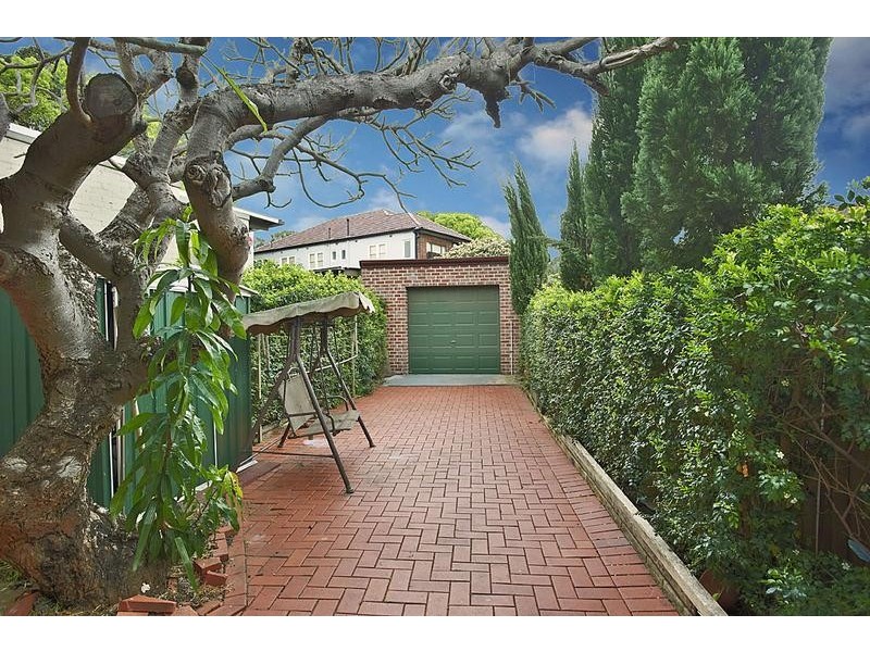 1 Carlisle Street, Ashfield NSW 2131