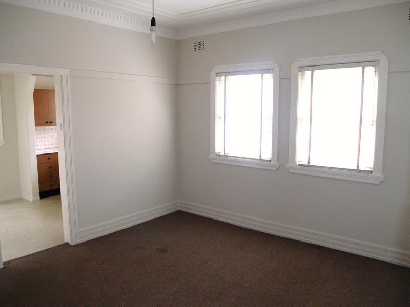 4/10 Hillcrest Avenue, Ashfield NSW 2131