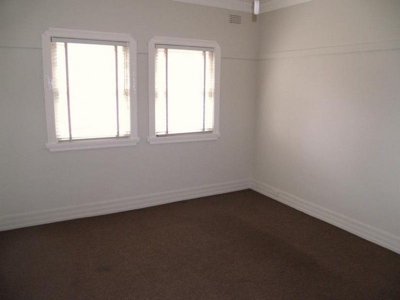 4/10 Hillcrest Avenue, Ashfield NSW 2131