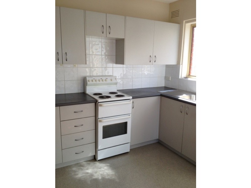 2/43 Canterbury Road, Canterbury NSW 2193