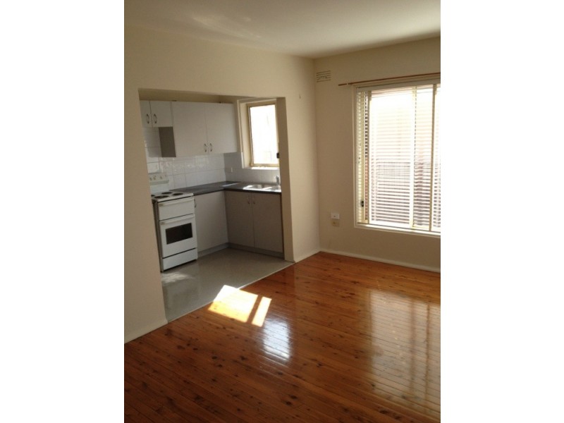 2/43 Canterbury Road, Canterbury NSW 2193