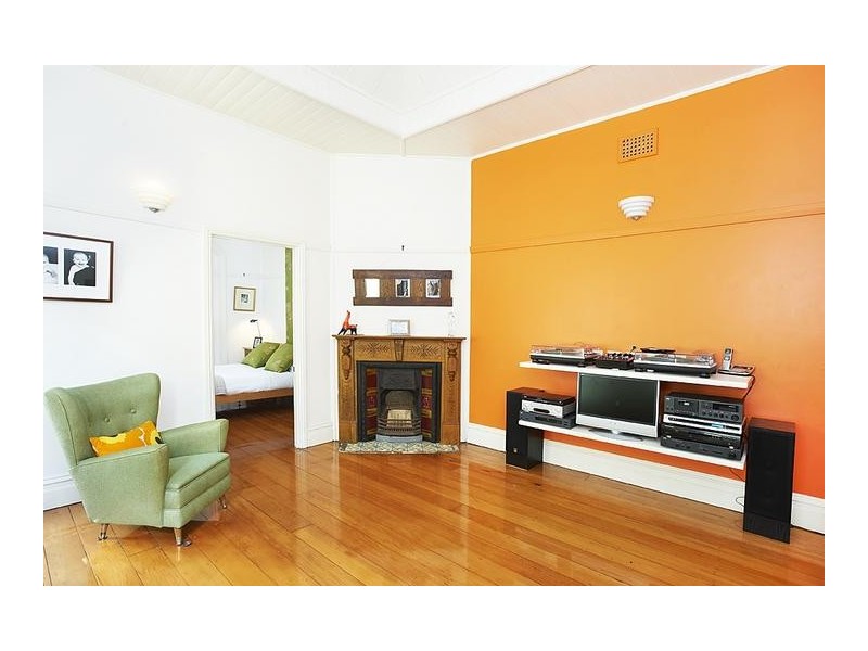 2 Charlecot Street, Dulwich Hill NSW 2203
