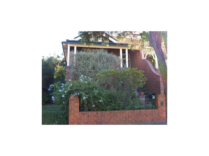 6 Windsor Road, Dulwich Hill NSW 2203