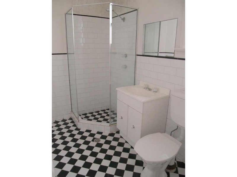 1/10 Oxford Street, Petersham NSW 2049