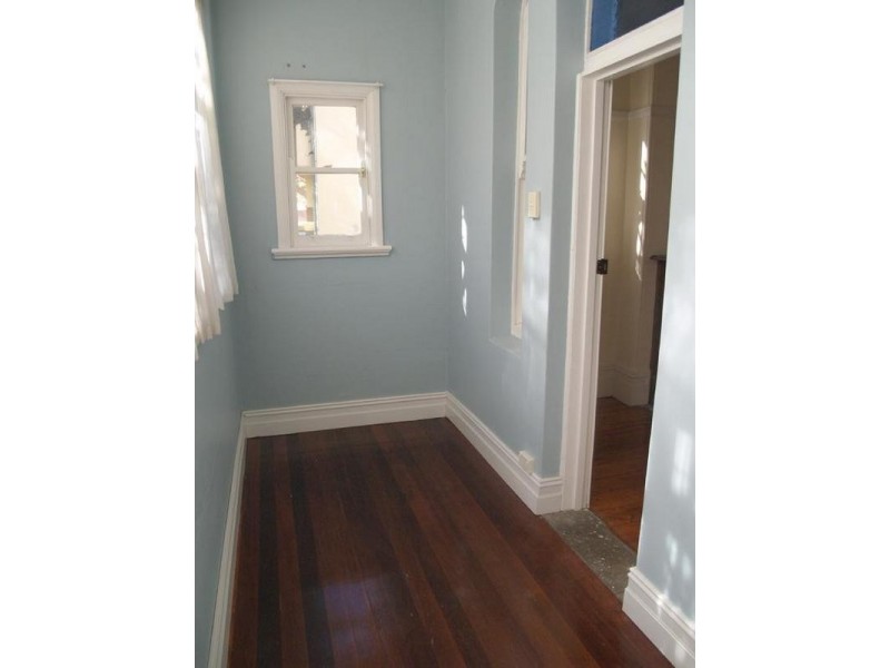 1/10 Oxford Street, Petersham NSW 2049