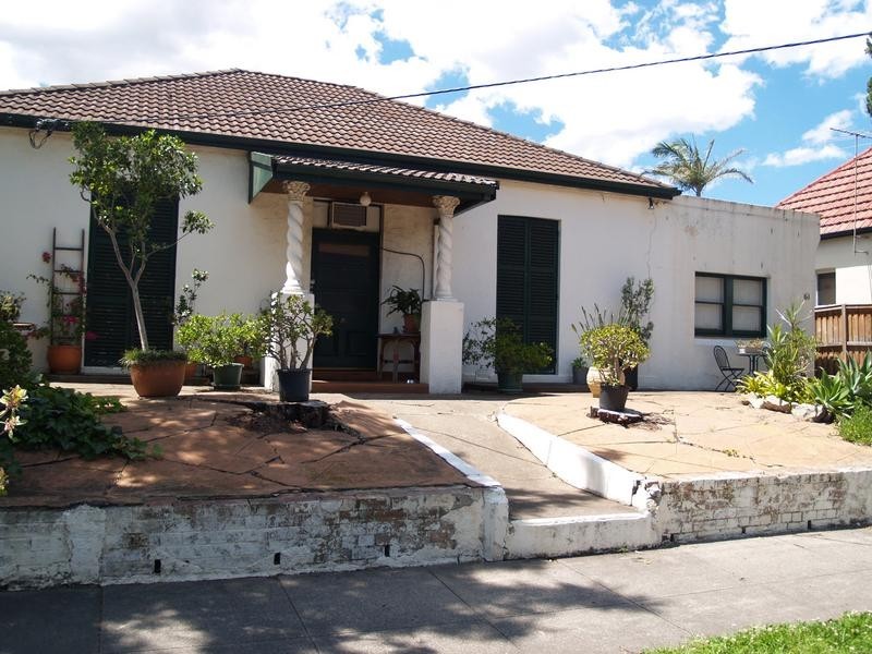 2/59-61 Albert Street, Petersham NSW 2049