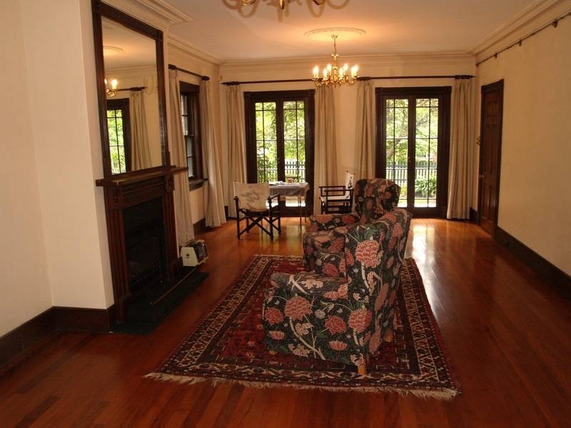 11 Victoria Square, Ashfield NSW 2131