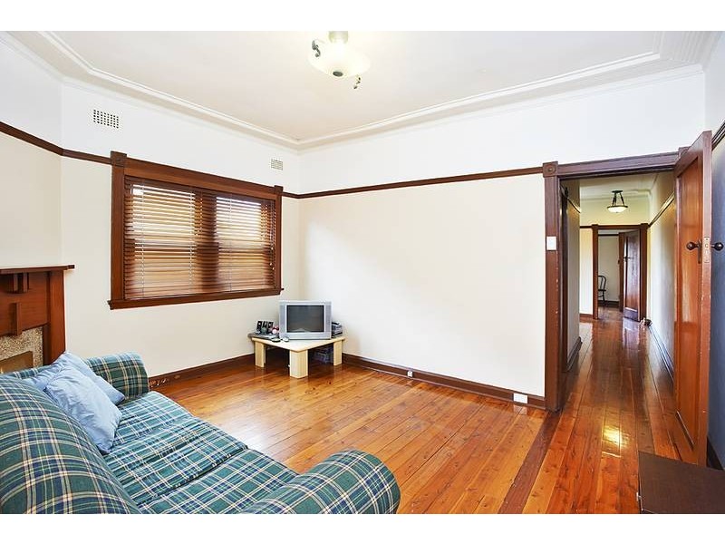 11 Alma Street, Ashfield NSW 2131