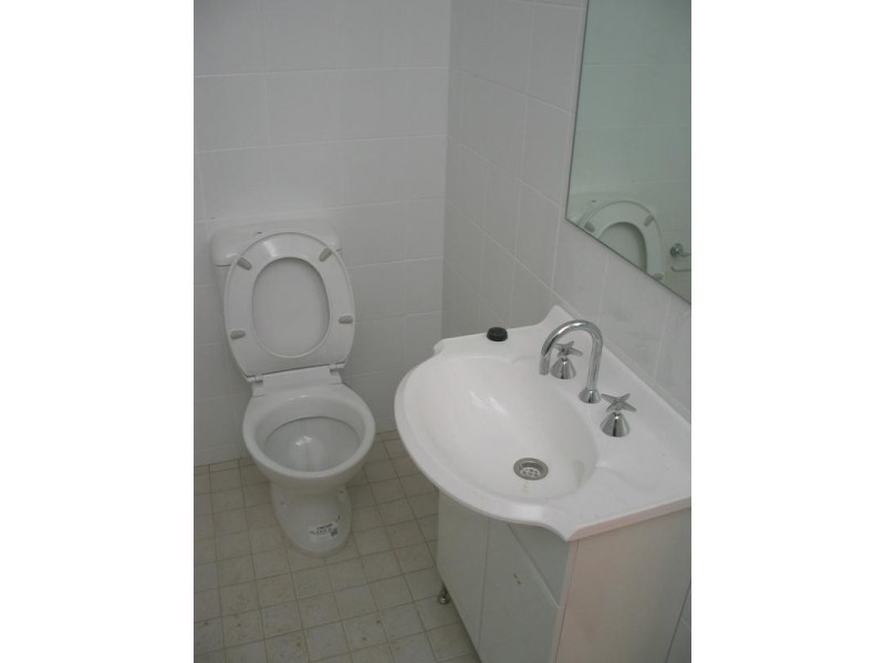 8/50 Carlton Crescent, Summer Hill NSW 2130