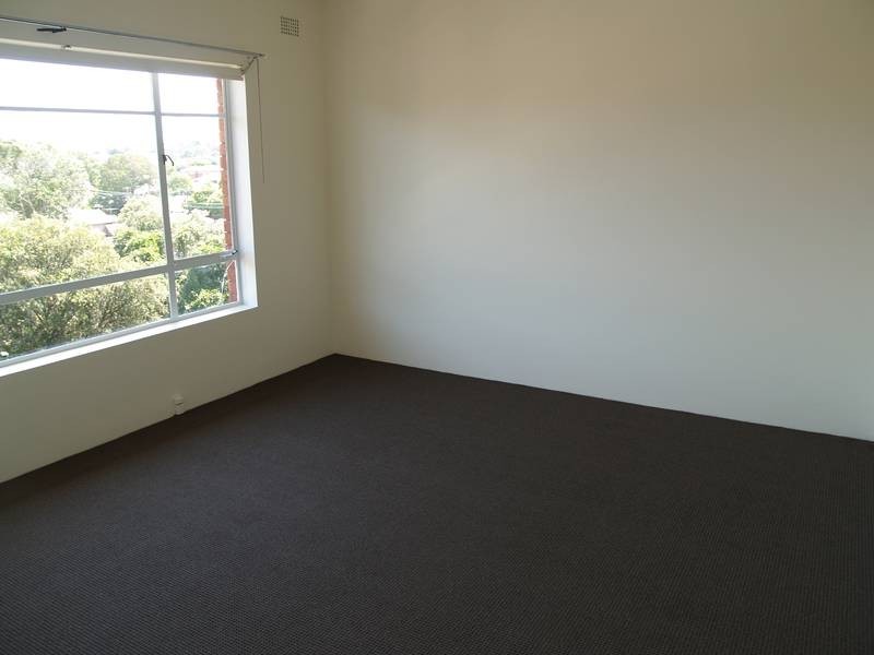 11/42-44 Albert Parade, Ashfield NSW 2131