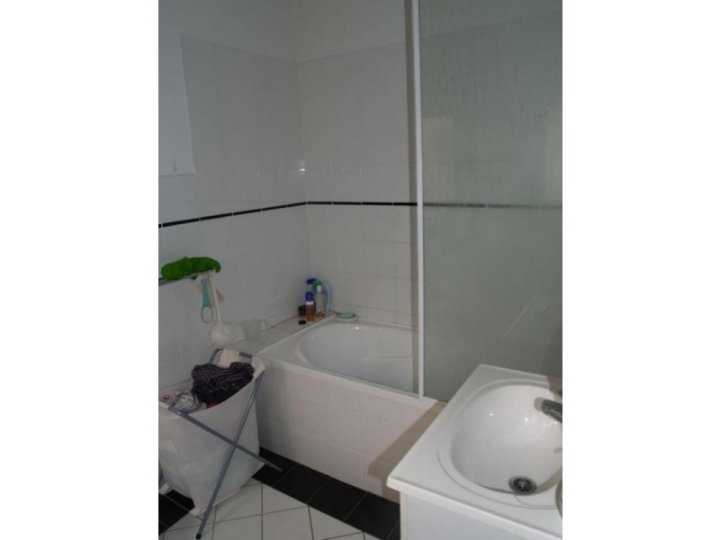 1/27 Bland Street, Ashfield NSW 2131