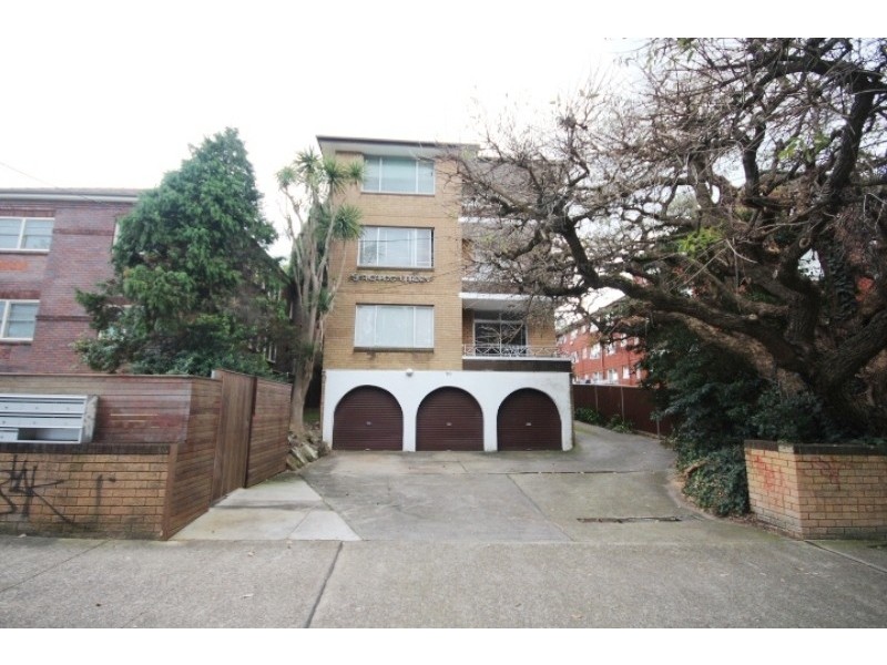 1/56 Grosvenor Crescent, Summer Hill NSW 2130