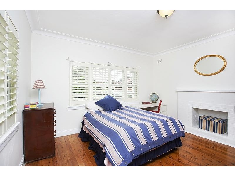 9 Pilgrim Avenue, Marrickville NSW 2204